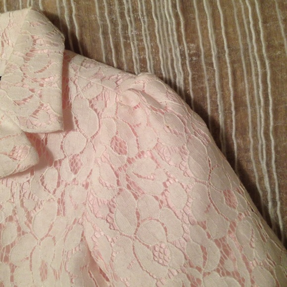 NWOT pale pink lace toddler jacket - Picture 3 of 6